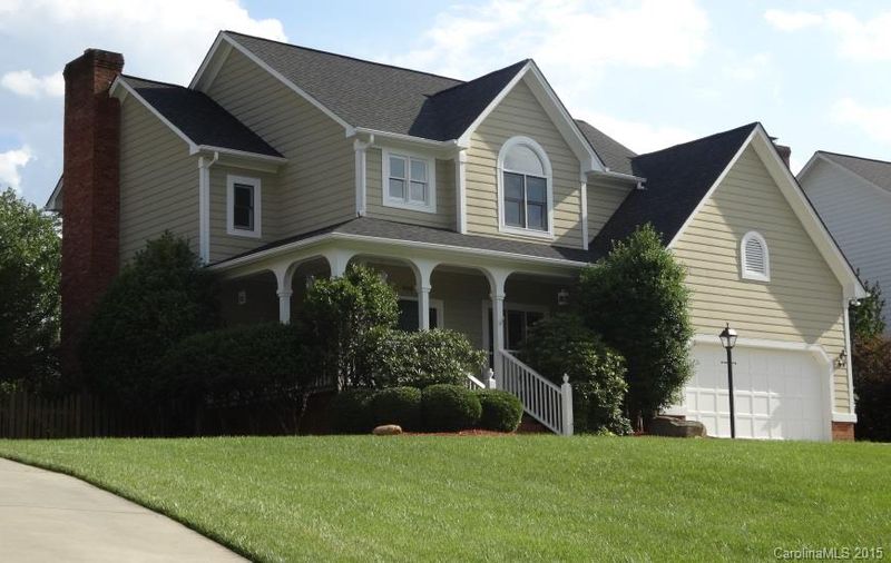 908 38th Ave, Hickory, NC 28601