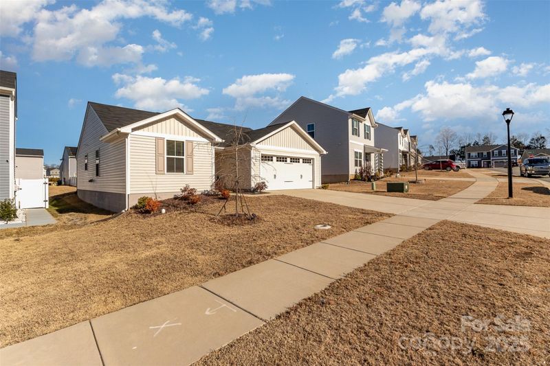 107 Harborough Ave, Troutman, NC 28166