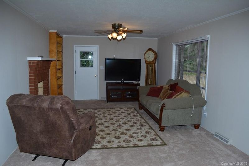 3875 Goodson Rd, Maiden, NC 28650