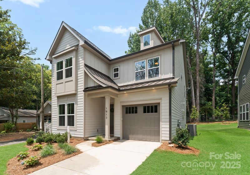 1912 St John St, Charlotte, NC 28216