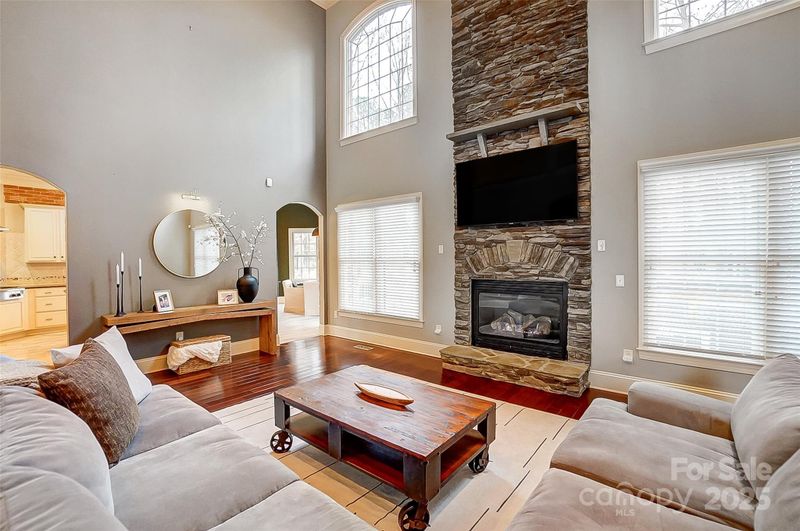 252 Bay Shore Loop, Mooresville, NC 28117