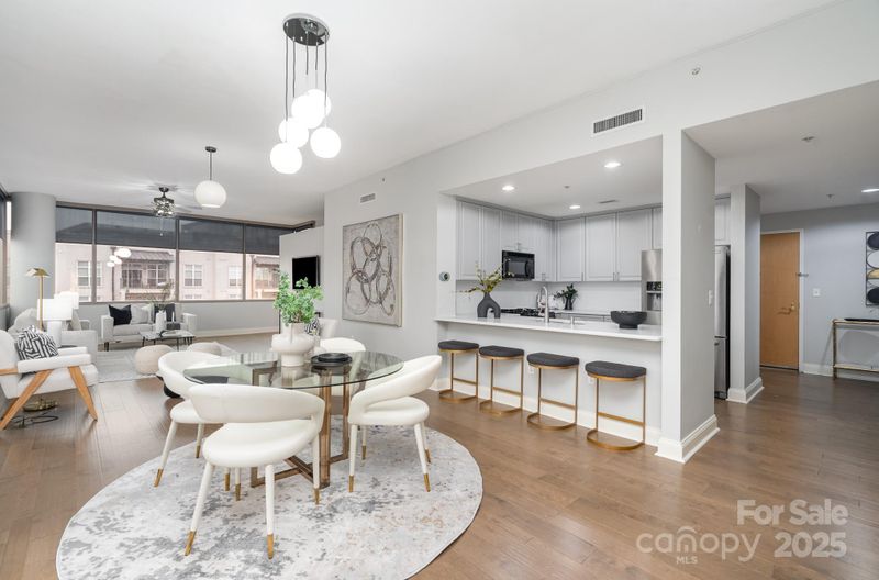 315 Arlington Ave #604, Charlotte, NC 28203