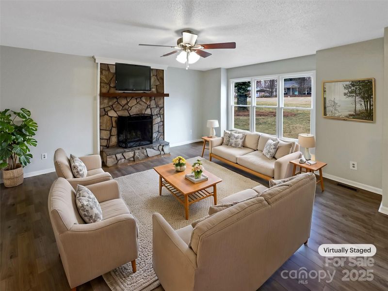 209 Vermont Dr, Stanley, NC 28164