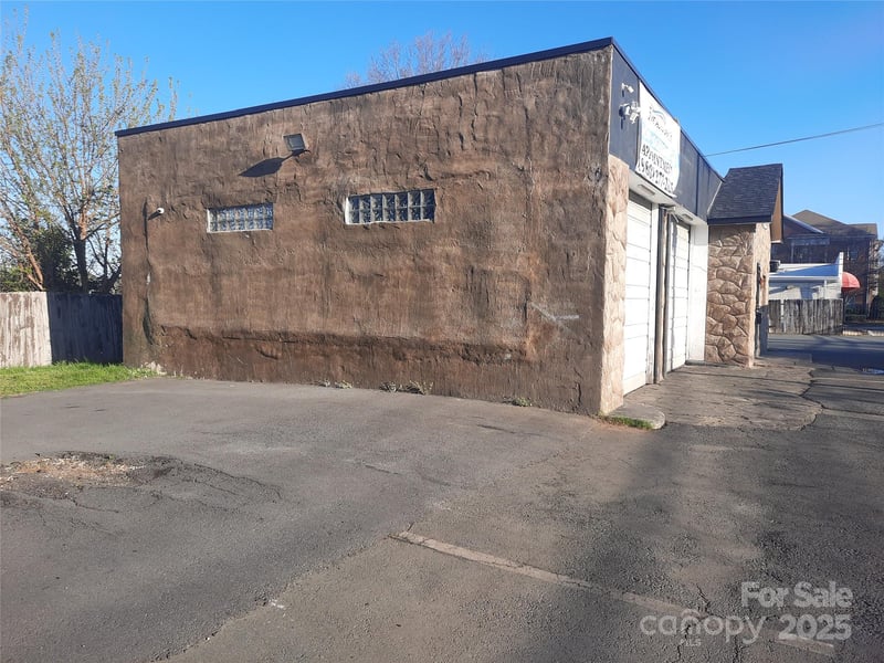 2317 Statesville Ave, Charlotte, NC 28206