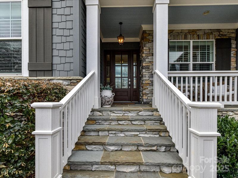 16733 Reinsch Dr, Davidson, NC 28036
