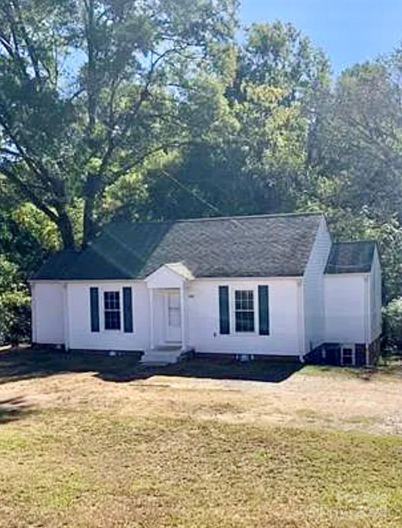 1608 S Marietta St, Gastonia, NC 28054