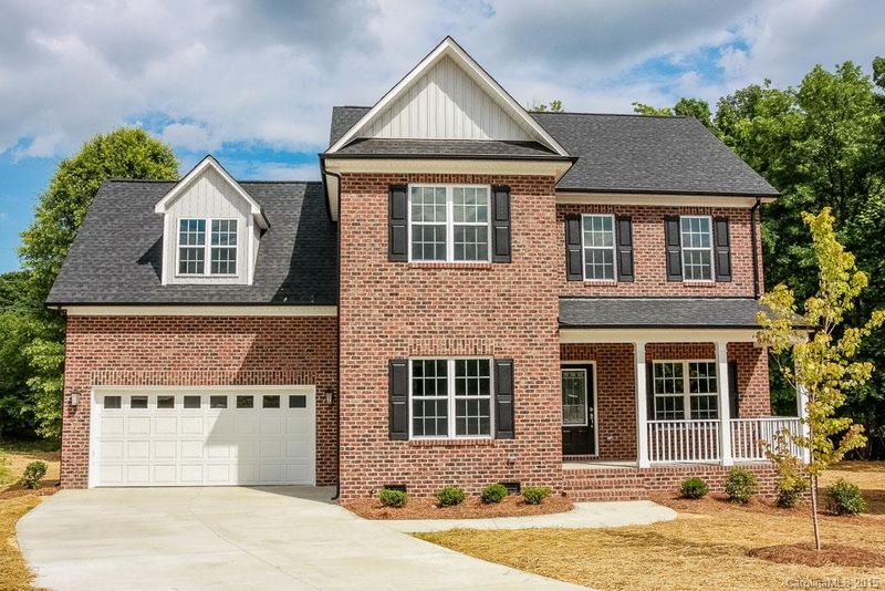 541 Weyburn Dr, Concord, NC 28027