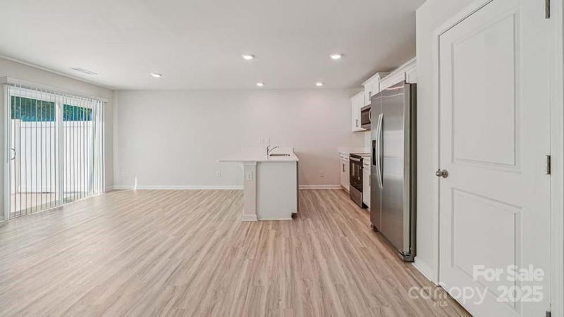 2957 Penninger Cir, Charlotte, NC 28262