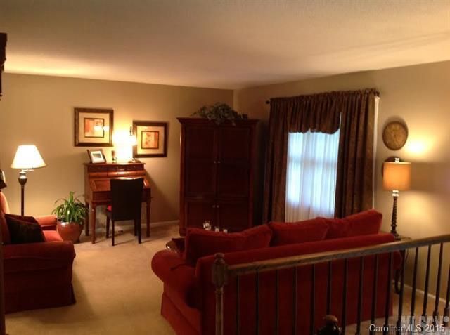1059 Tangle Dr #1059, Hickory, NC 28602
