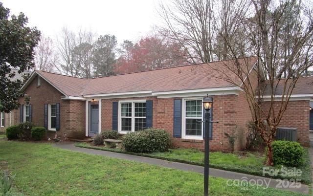 6792 Stoney Ridge Rd, Matthews, NC 28104