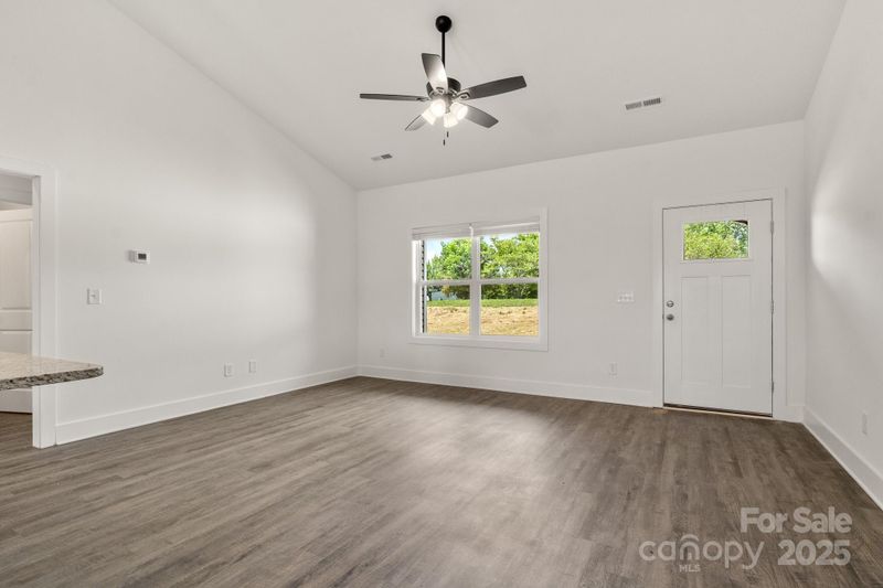 5177 Flay Rd, Lincolnton, NC 28021
