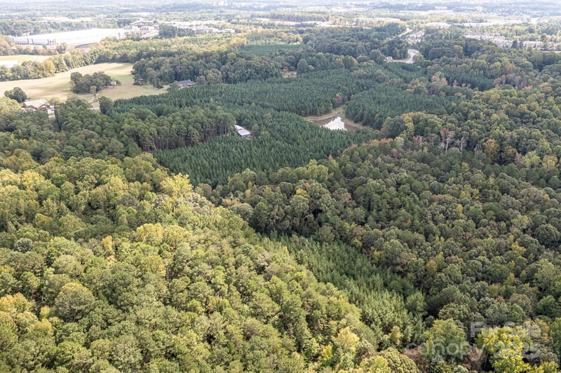 11001 Mount Holly Hntrsvlle Rd, Huntersville, NC 28078