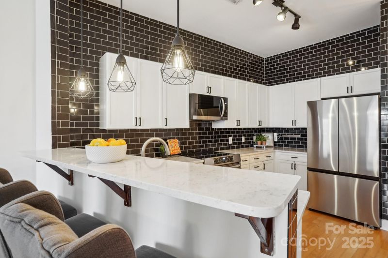 971 Westmere Ave, Charlotte, NC 28208