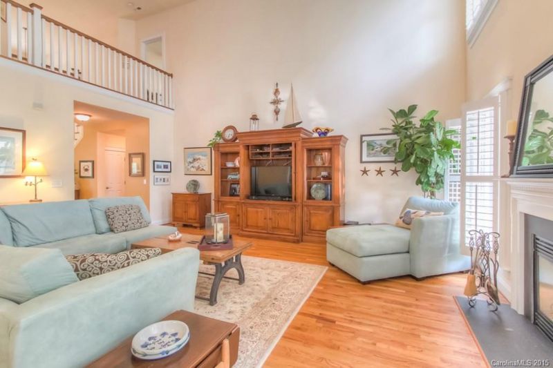 522 Andover Ln, Tega Cay, SC 29708