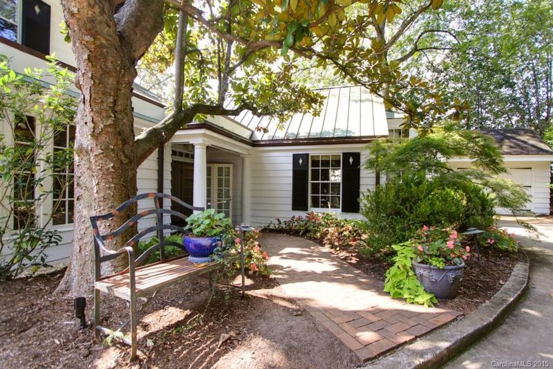 954 Granville Rd, Charlotte, NC 28207
