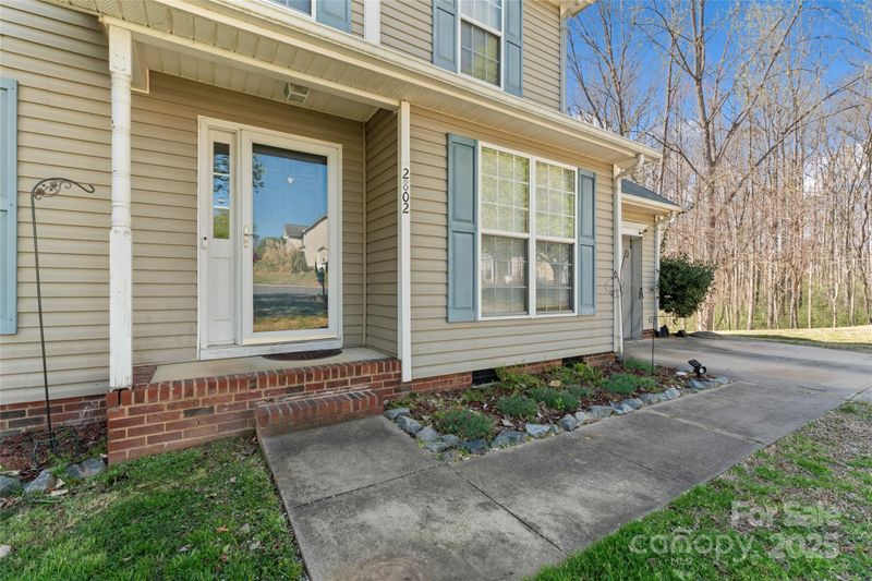2802 Longspur Dr, Matthews, NC 28105