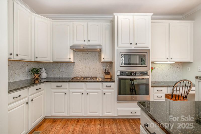 1806 Grayscroft Dr, Waxhaw, NC 28173
