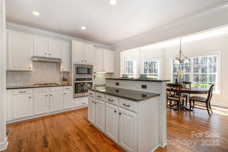 1806 Grayscroft Dr, Waxhaw, NC 28173