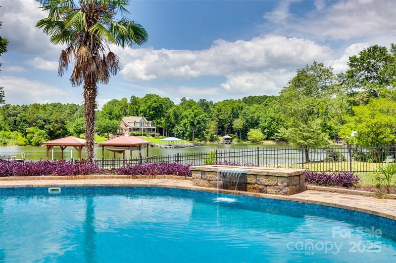 1765 Old Clay Hill Rd, York, SC 29745