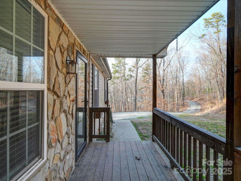 4775 Lands End Trl, Alexis, NC 28006