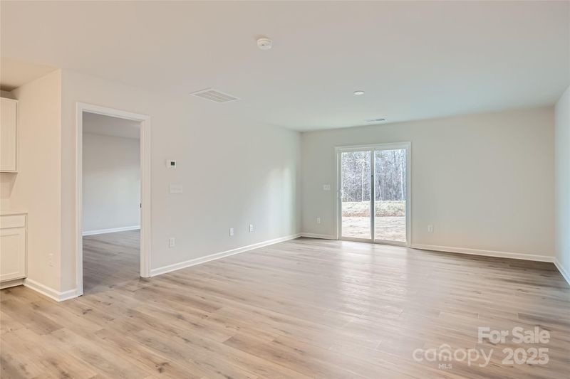 2503 Trollinger Dr, Catawba, NC 28609