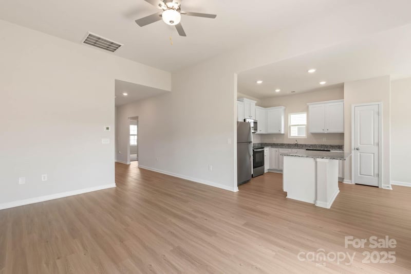 3238 Maple Ridge Dr, Gastonia, NC 28052