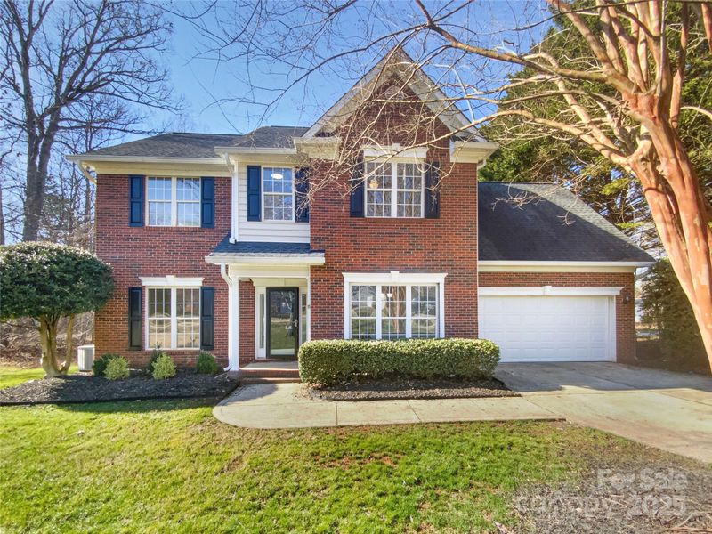 15132 Castlebridge Ln, Matthews, NC 28104