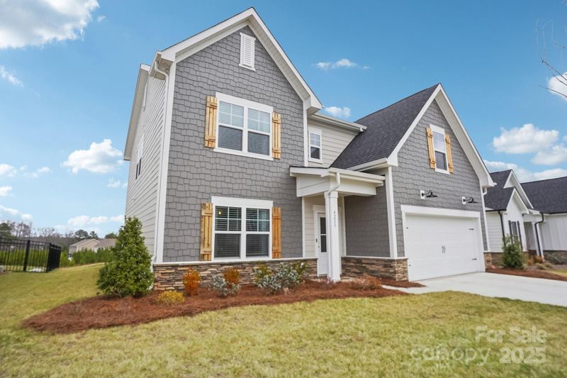 4228 Legacy Dr, Denver, NC 28037