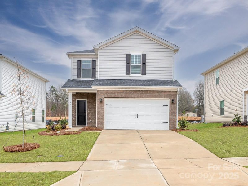 1405 31st St NE, Conover, NC 28613