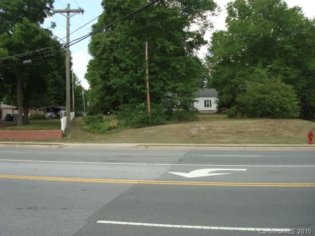 1210 E Garrison Blvd, Gastonia, NC 28054