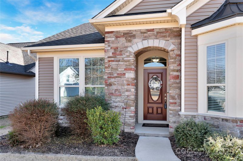 1496 Imperial Ct, York, SC 29745