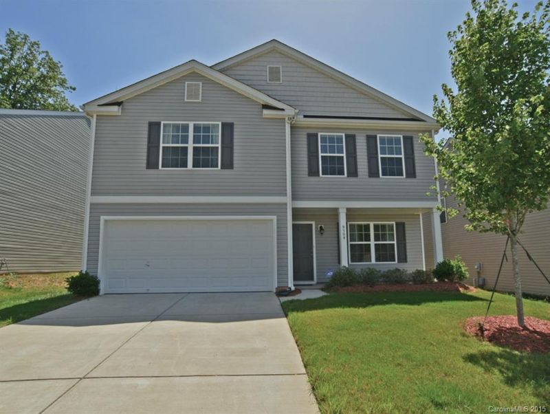 9508 Eagle Feathers Dr, Charlotte, NC 28214