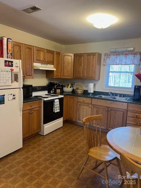 5589-91 Wrenn Dr, Denver, NC 28037