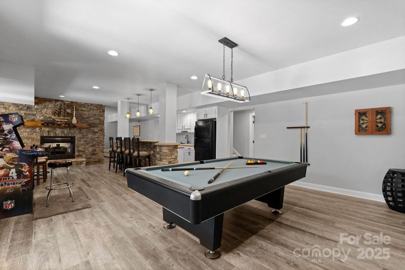 9181 Fair Oak Dr, Sherrills Ford, NC 28673