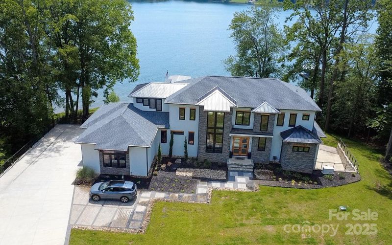 180 Willow Point Rd, Troutman, NC 28166