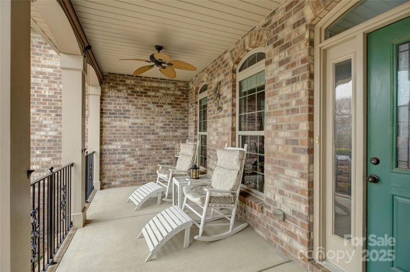 5002 Stonehill Ln, Matthews, NC 28104