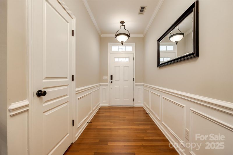 510 Pine Links Dr, Tega Cay, SC 29708