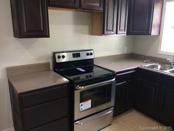8440 Pence Rd, Charlotte, NC 28215