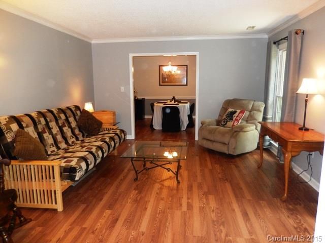 6221 Bevington Pl, Charlotte, NC 28277