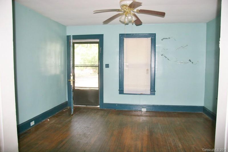 2129 Camp Greene St #7, Charlotte, NC 28208