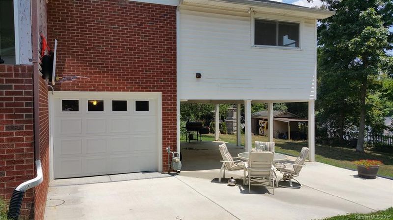 242 Sidesmur Ct, Concord, NC 28025