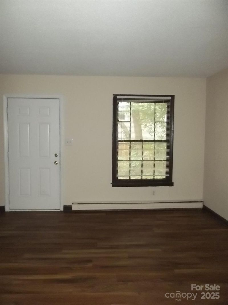 212 S Turner Ave, Charlotte, NC 28208