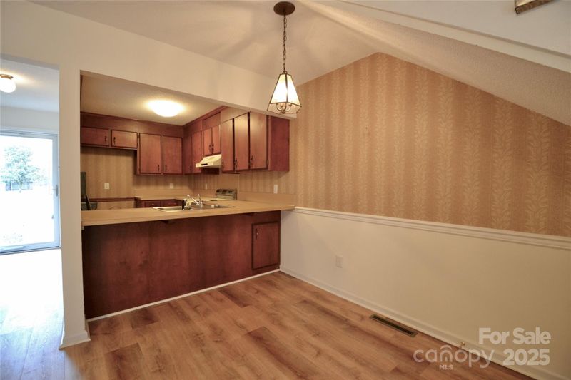 1536 Cooper Ave, Kannapolis, NC 28081