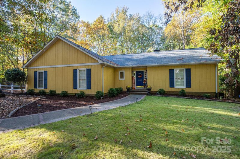 3100 Valentine Ln, Charlotte, NC 28270