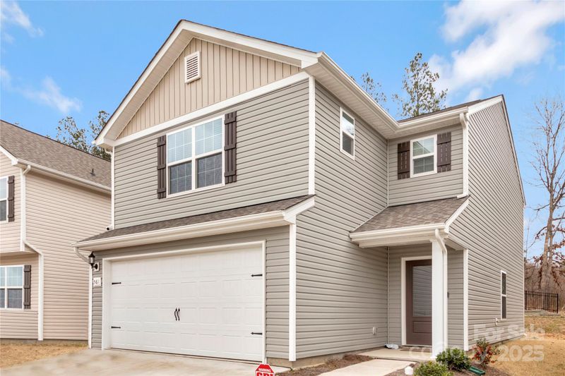 561 Hawley St, Charlotte, NC 28214