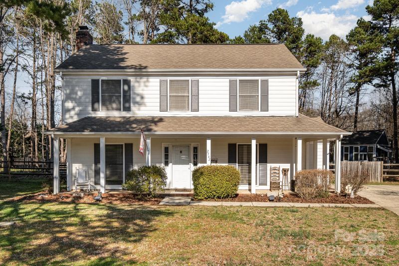 2542 Clearkirk Ct, Matthews, NC 28105