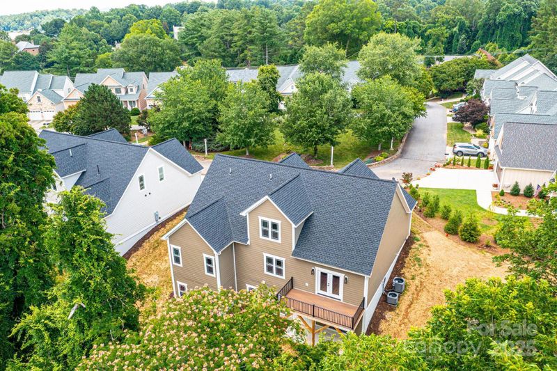 2113 6th St NW #2, Hickory, NC 28601