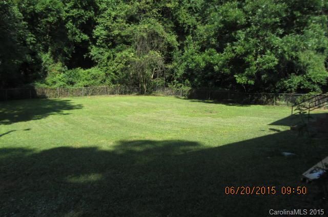 1405 Vancouver Dr, Charlotte, NC 28213