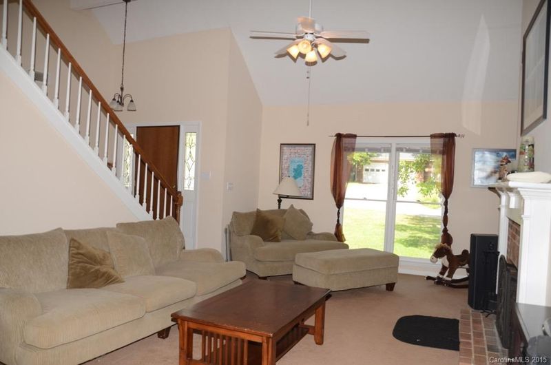 14414 Raynham Dr #14, Charlotte, NC 28262