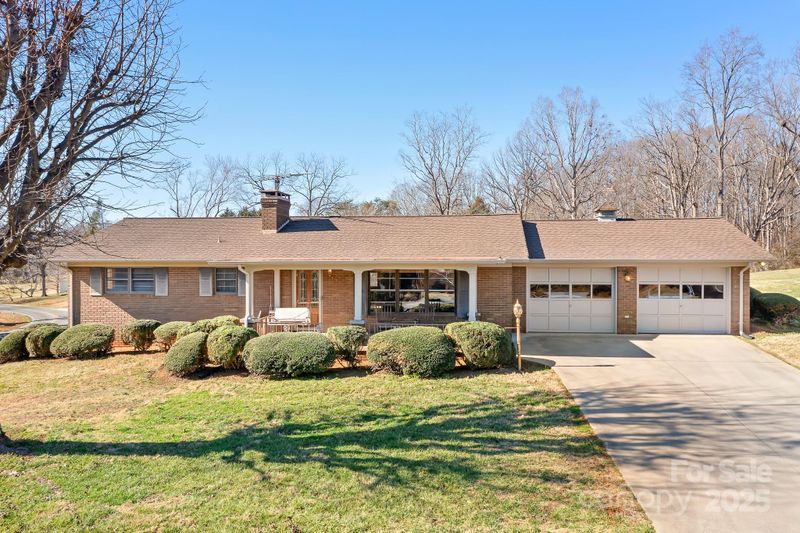 3087 E Nc Hwy 150 Hw, Lincolnton, NC 28092